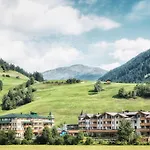 Dolomiten Residenz - 4* Sillian