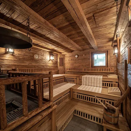 Dolomiten Residenz - ホテル ジリアン