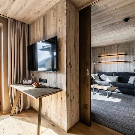 Dolomiten Residenz - Hotel 4*