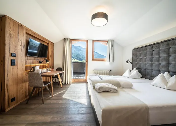 Dolomiten Residenz - 4*