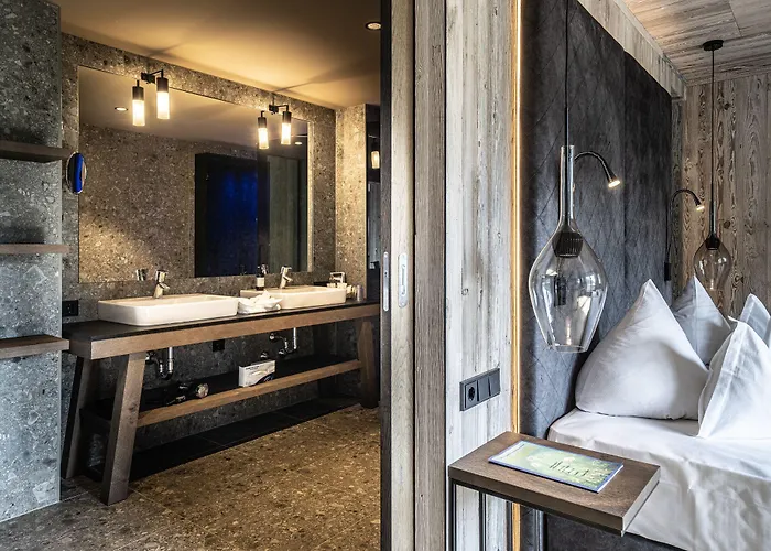 מלון Dolomiten Residenz - 4*