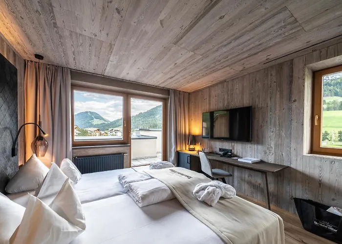 מלון Dolomiten Residenz - 4*