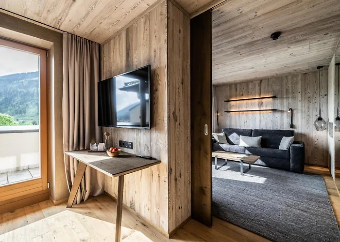 Dolomiten Residenz - מלון 4*