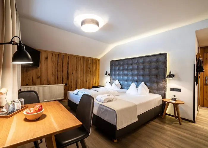 Dolomiten Residenz - מלון 4*
