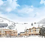 Dolomiten Residenz - 4*