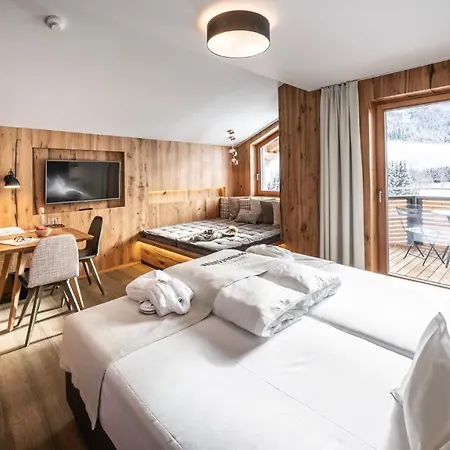 Dolomiten Residenz - Hotel 4*