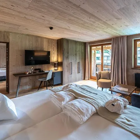 Dolomiten Residenz - Hotel 4*